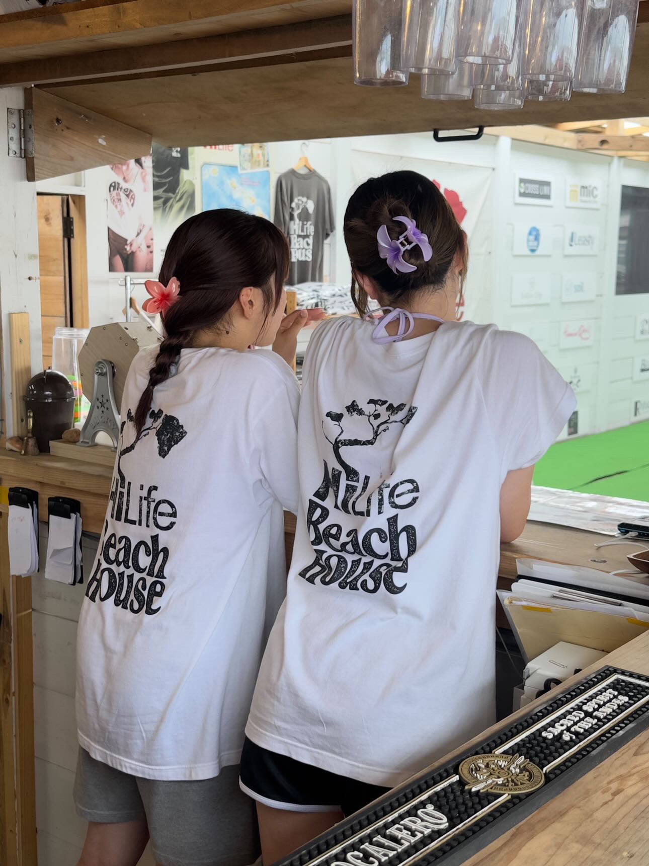 HiLife Beach House T-shirts – HiLifeStore Japan