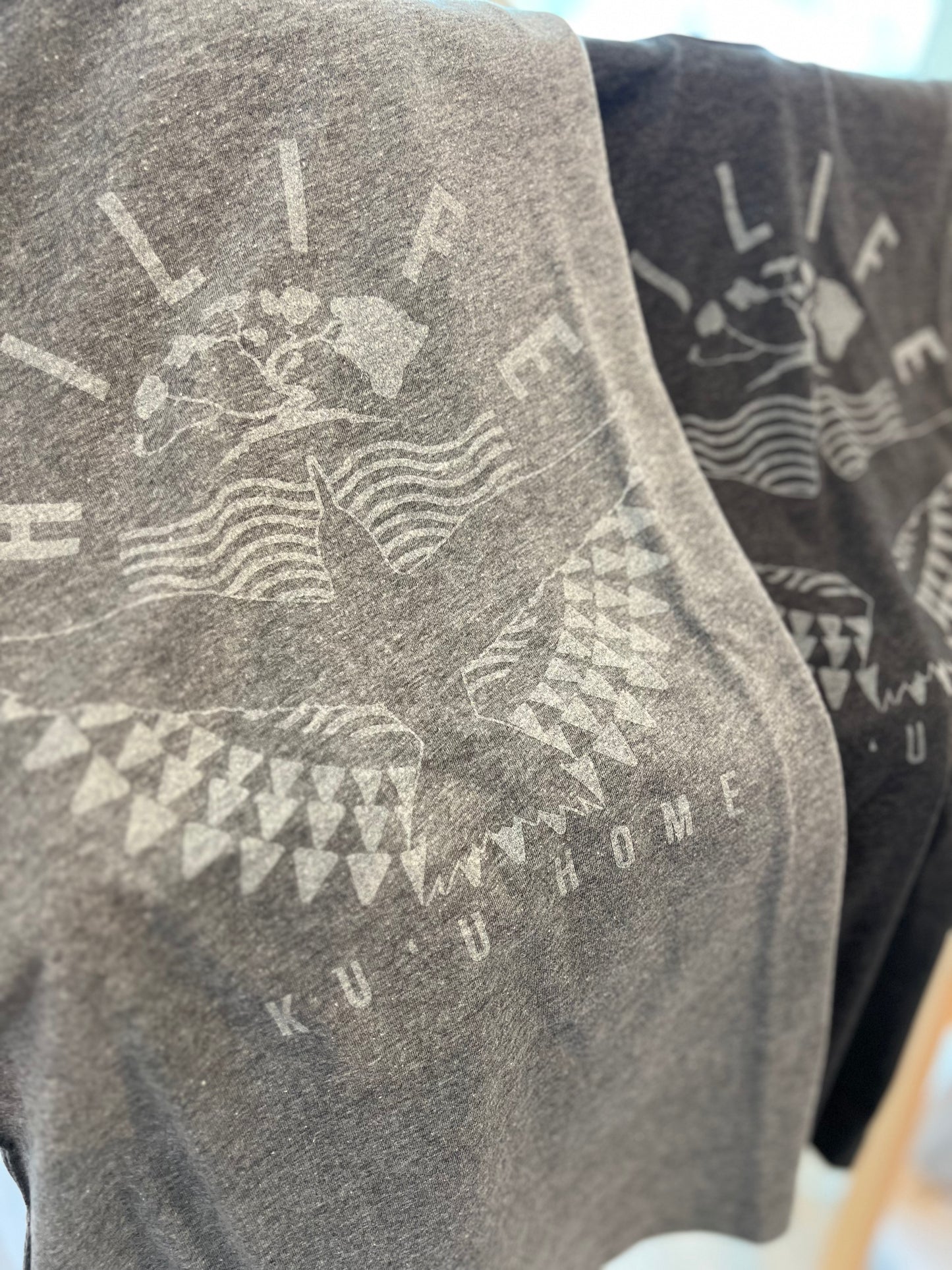 Voyagers 50/50 printed Soft Tee